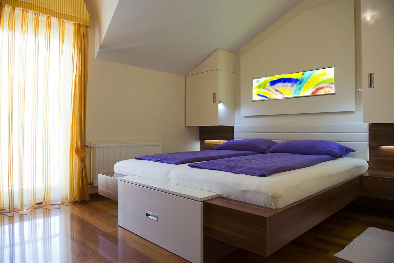 Pansion Maestral Gasthuis 3*
