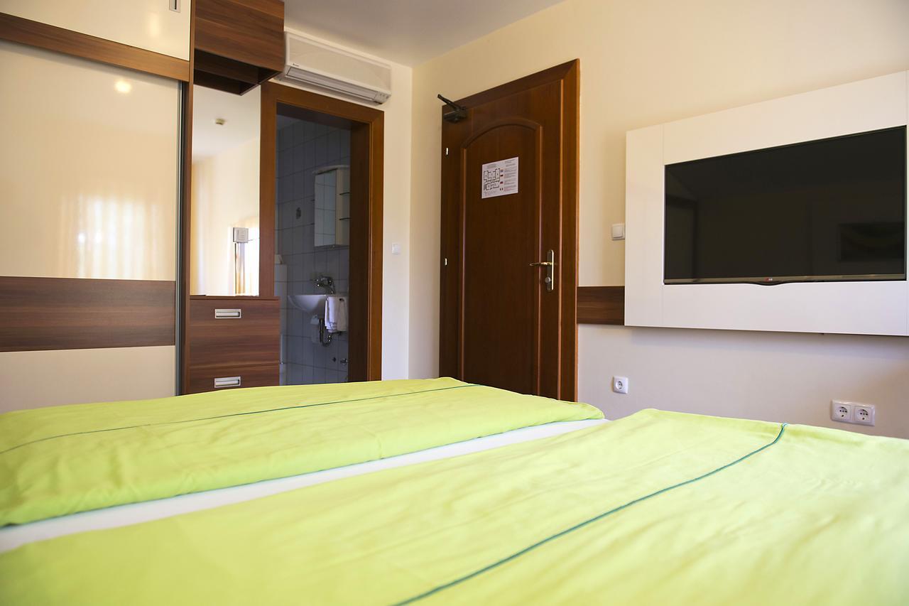 Pansion Maestral Gasthuis 3*